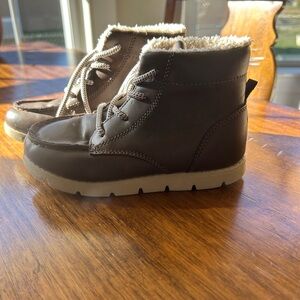 Brown Osh Kosh boys boots